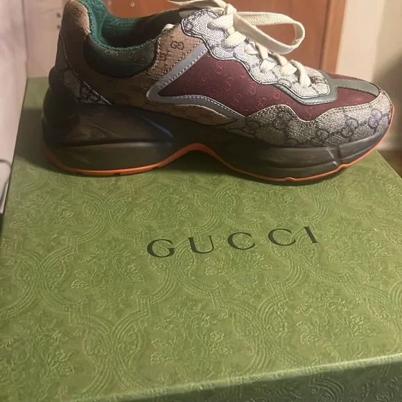 GG Rhyton Canvas Fashion Sneakers - Picture 6 of 11